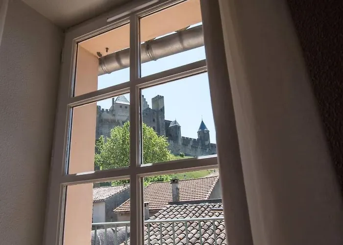 Le Saint Gimer - Vue Sur La Cite Medievale - Climatisation