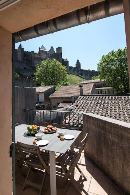Le Saint Gimer - Vue Sur La Cite Medievale - Climatisation Carcassonne